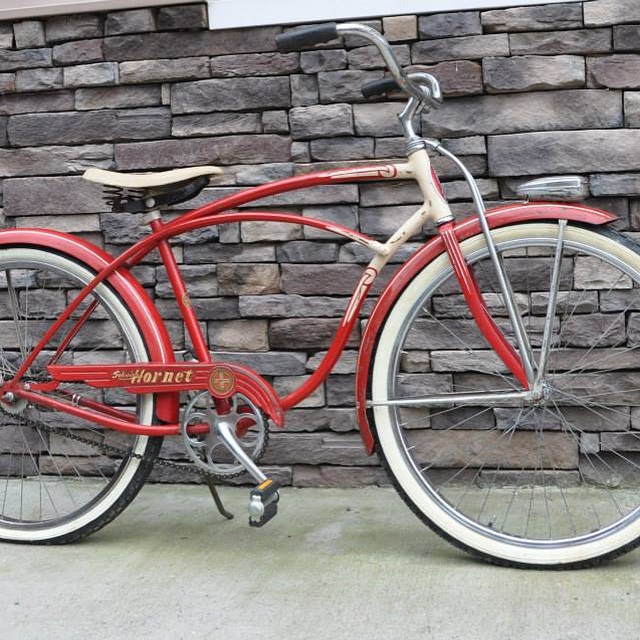 How cool would you look riding the trails on this 1952 Schwinn