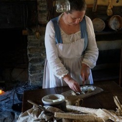 Cooking at Pricketts Fort