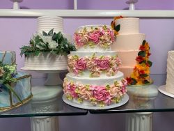 decorative layer cakes